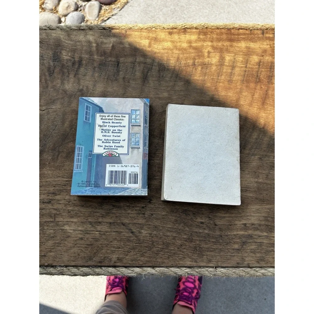 Vintage Children's Books Lot Oliver Twist & Treasure Island Classics